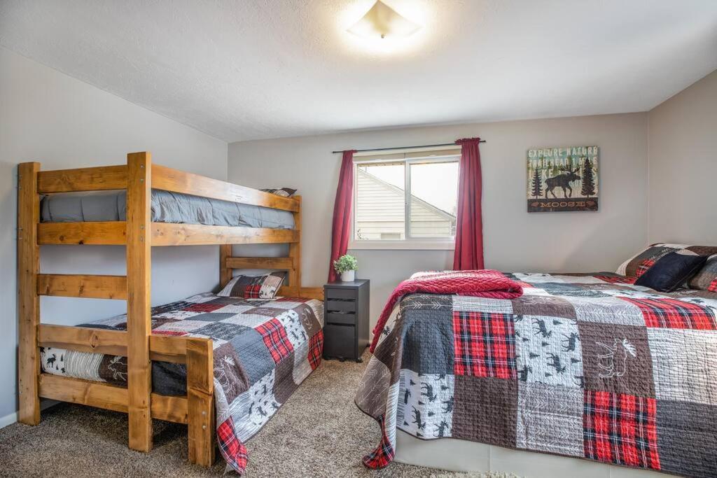 Pet Friendly Millcreek Home Close To Downtown/Mtns Salt Lake City Exterior foto