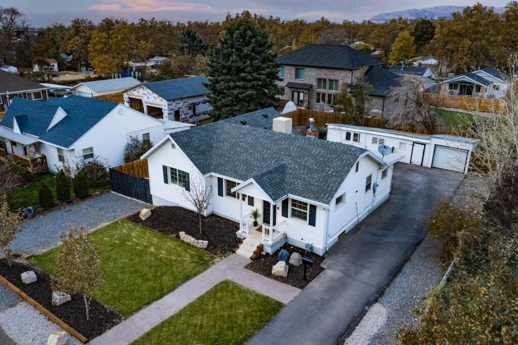 Pet Friendly Millcreek Home Close To Downtown/Mtns Salt Lake City Exterior foto