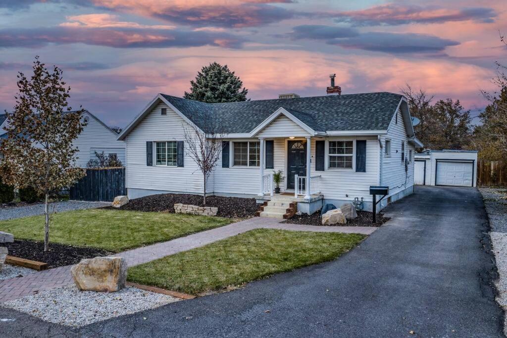 Pet Friendly Millcreek Home Close To Downtown/Mtns Salt Lake City Exterior foto