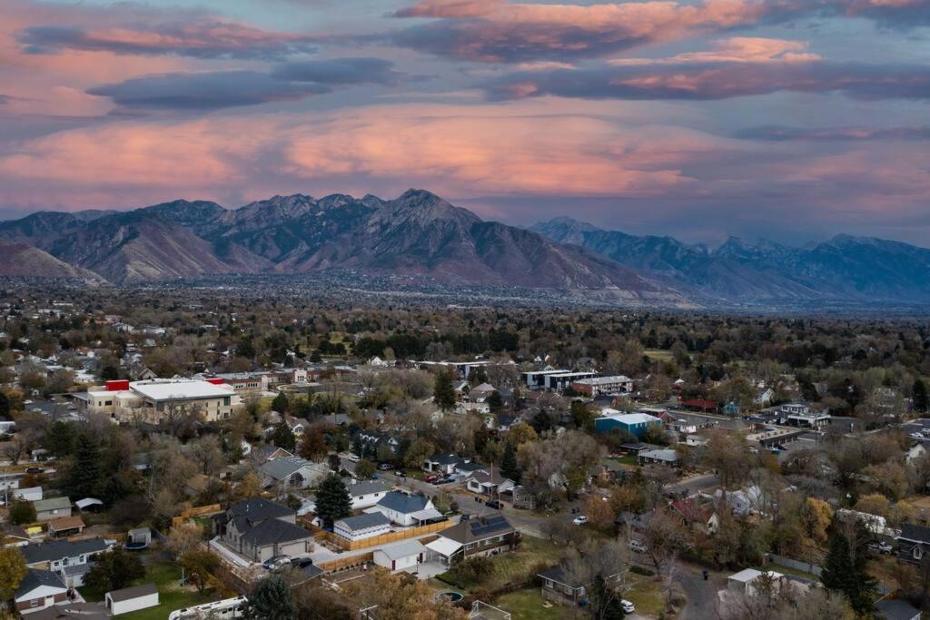 Pet Friendly Millcreek Home Close To Downtown/Mtns Salt Lake City Exterior foto